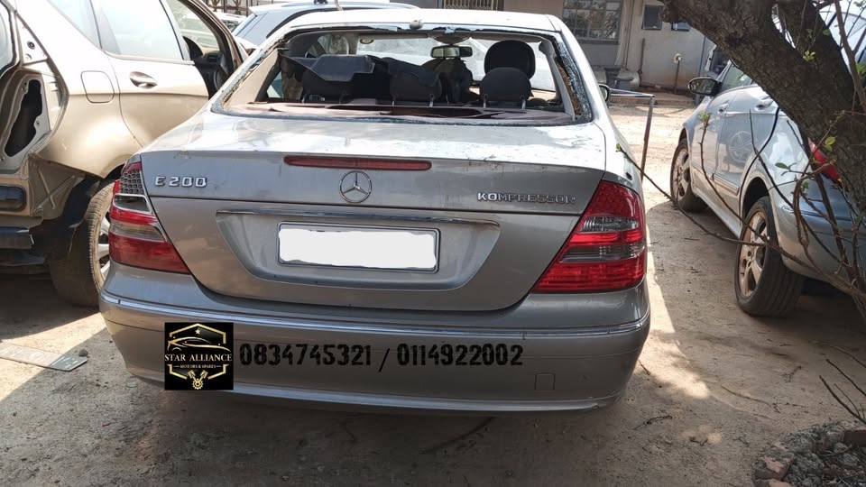 MERCEDES E200 STRIPPING FOR SPARES - Private Seller MERCEDES E200 STRIPPING FOR SPARES - Private Seller