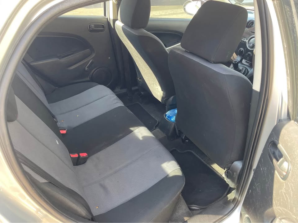 2008 Mazda 2 km Manual