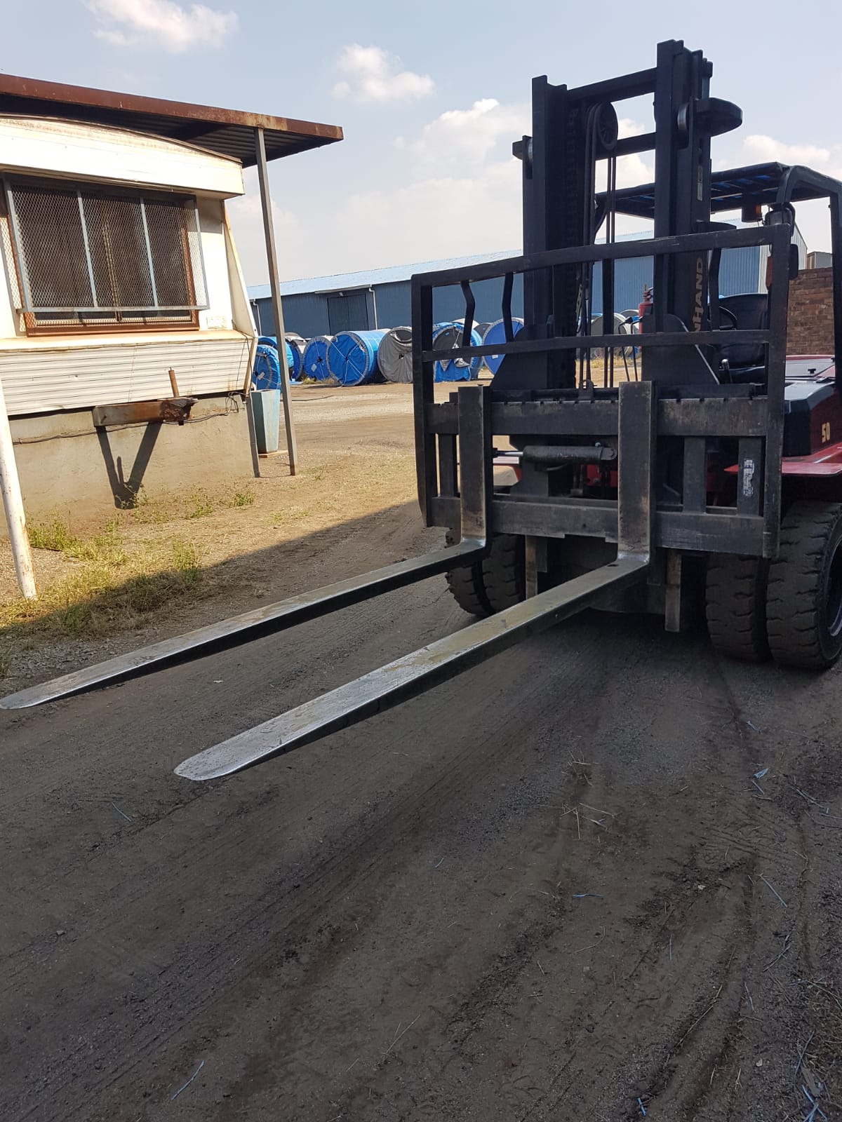 2015 - 5 Ton Manhand Diesel Forklift. | Junk Mail Marketplace