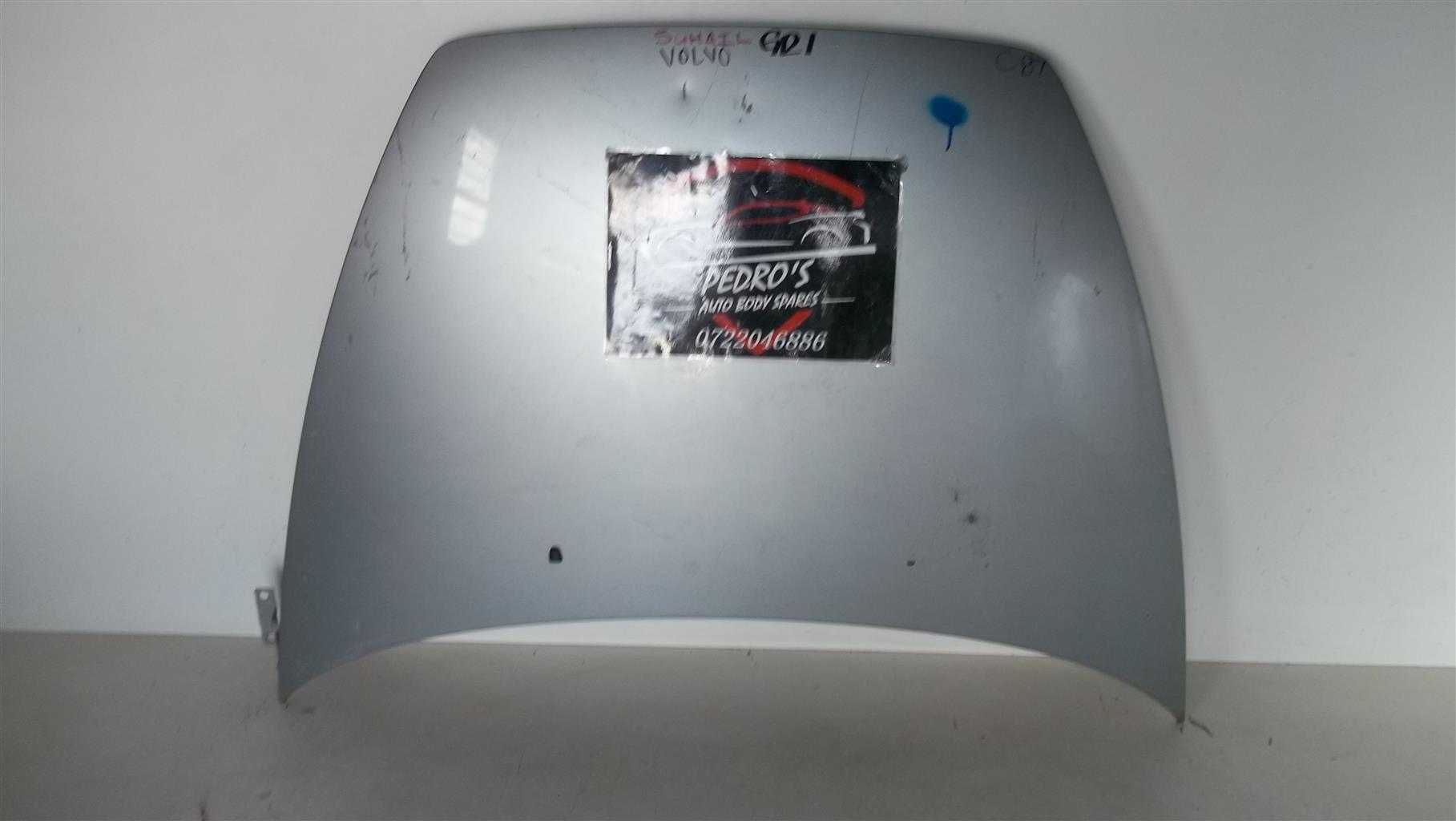 Volvo S40 ('04-'11) bonnet - Private Seller Volvo S40 ('04-'11) bonnet - Private Seller