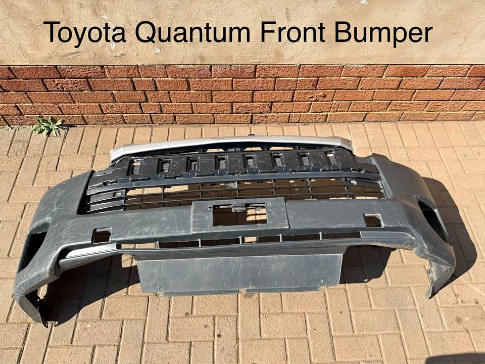 Toyota Quantum Front Bumper - Private Seller Toyota Quantum Front Bumper - Private Seller