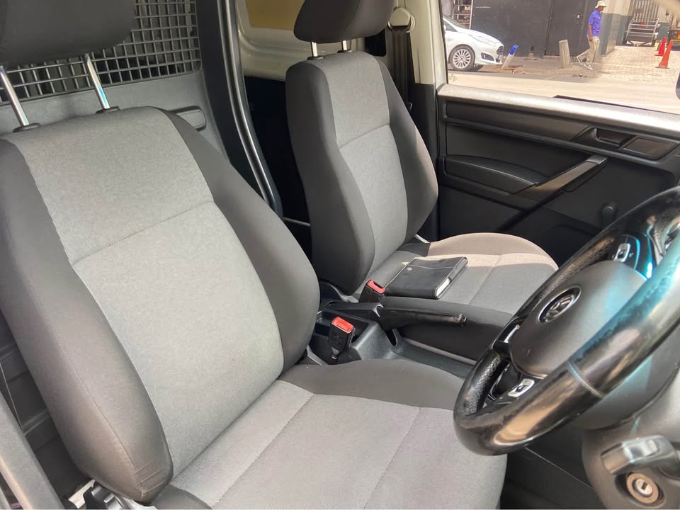 2020 Caddy 1.5  manual
