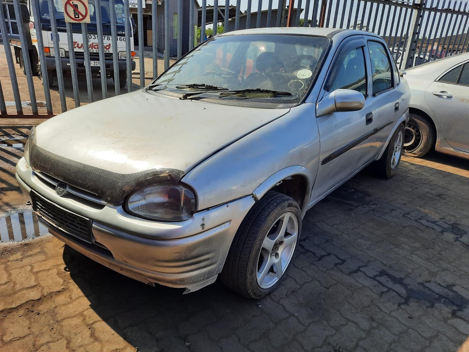 1999 Opel Corsa 1.3i - Stripping for Spares.