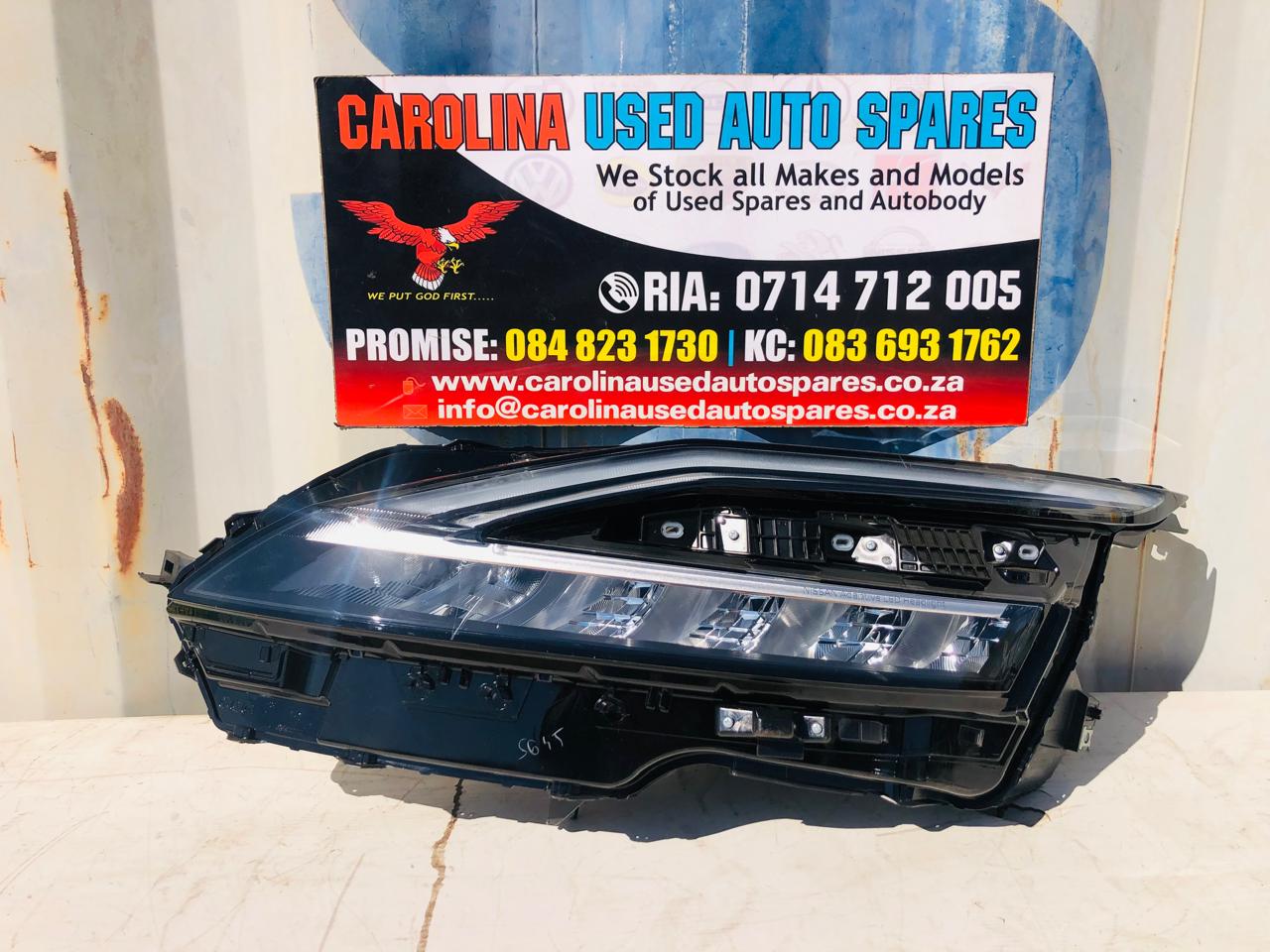 Nissan Qashqai left side (adaptive LED )headlight - Private Seller Nissan Qashqai left side (adaptive LED )headlight - Private Seller