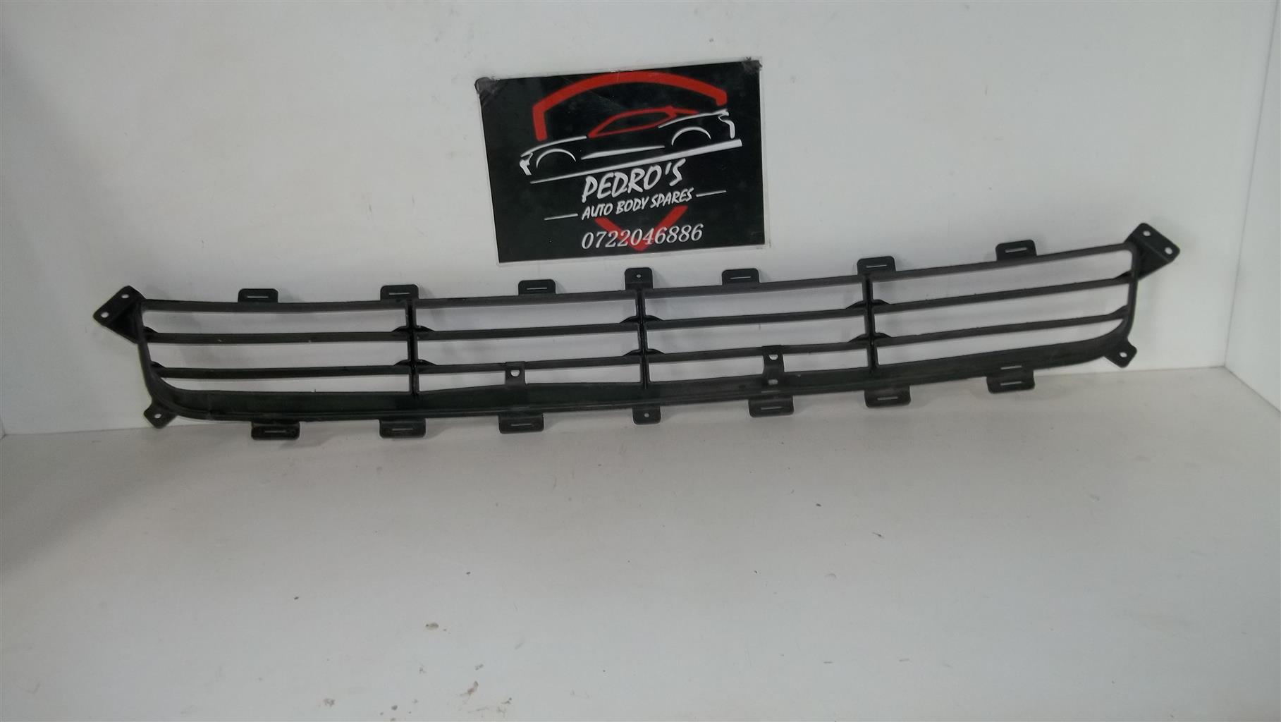 Hyundai H100 grille - Private Seller