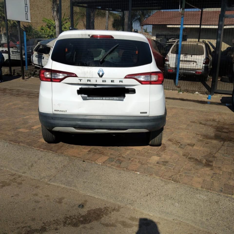 2022 RENAULT TRIBER SPARES - Private Seller 2022 RENAULT TRIBER SPARES - Private Seller