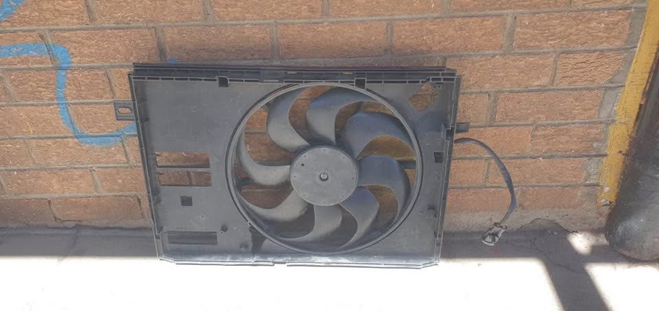 Peugeot 308/3008/5008 fan - Private Seller Peugeot 308/3008/5008 fan - Private Seller