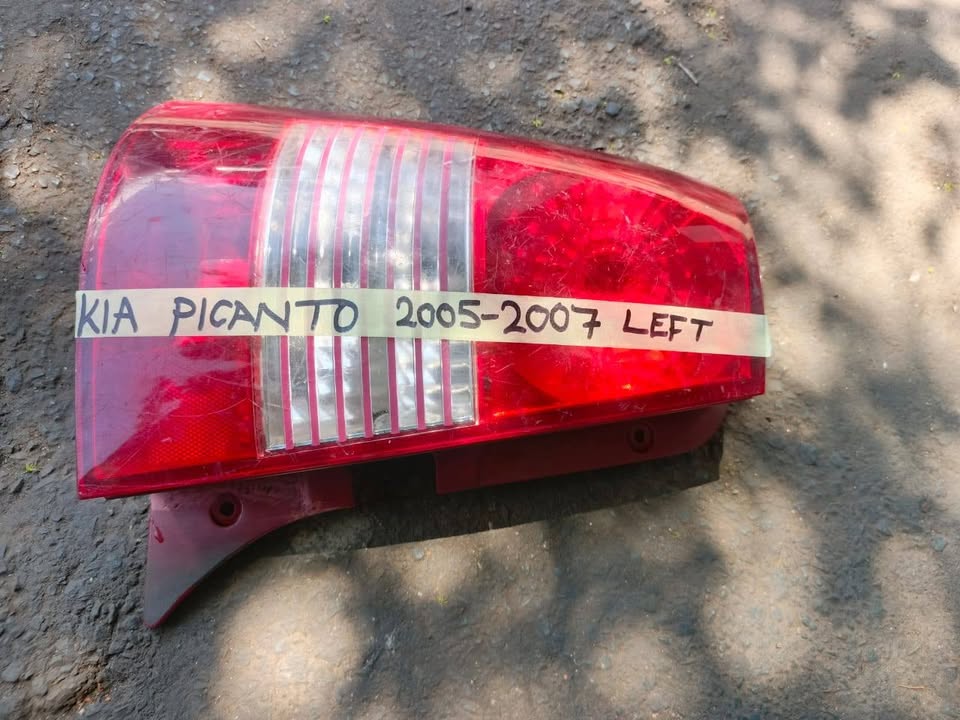 Kia picanto 2005-2007 taillight left side - Private Seller