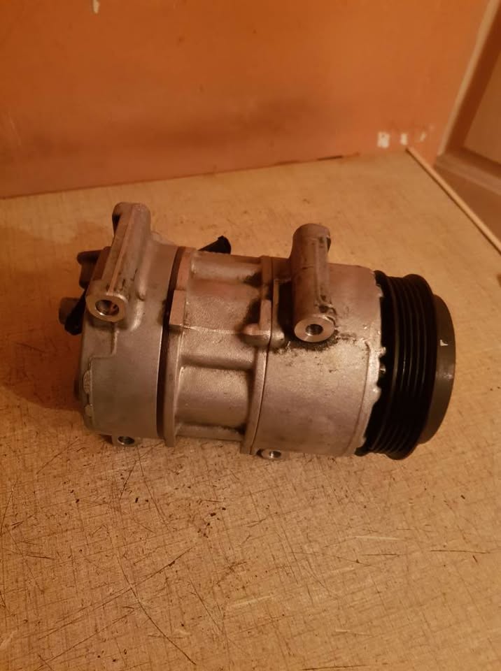 MERCEDES W245 OR W169 AIRCON PUMP FORSALE
