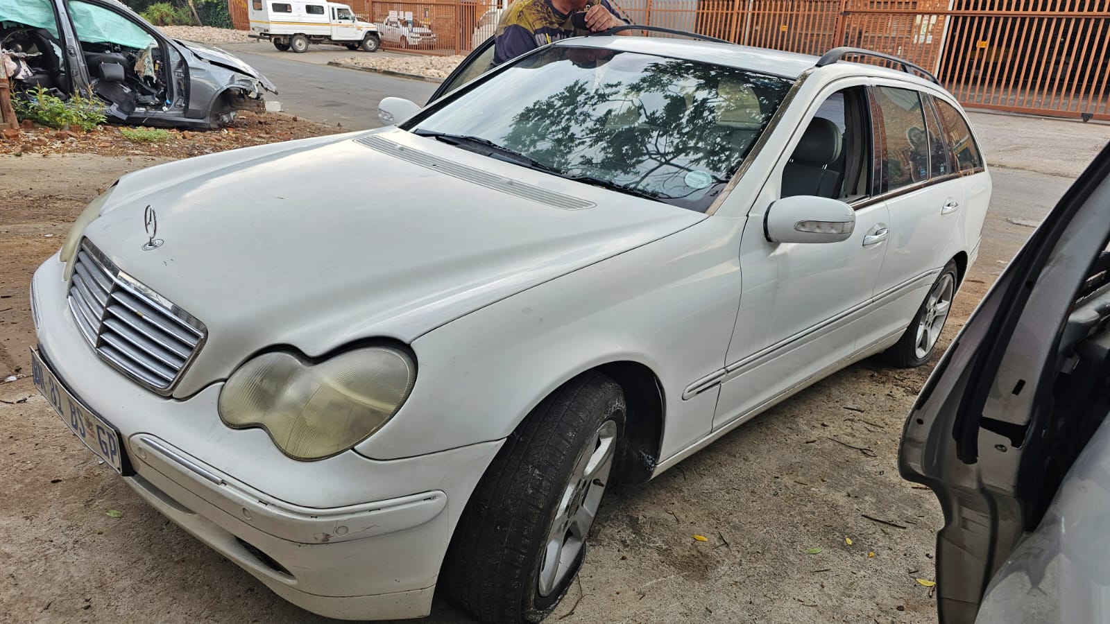 Benz C240 bonnet hood for sale - Private Seller Benz C240 bonnet hood for sale - Private Seller
