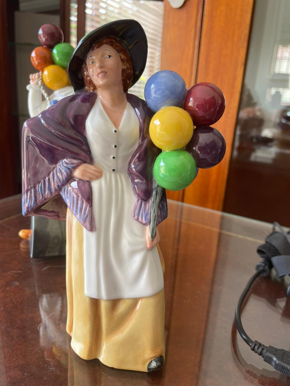 Royal Doulton figure Balloon Lady HN2935