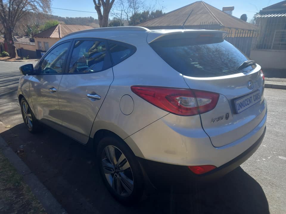 2015 HYUNDAI ix35 2.0 ENGINE PETROL, AUTOMATIC, SILVER COLOR, MILEAGE