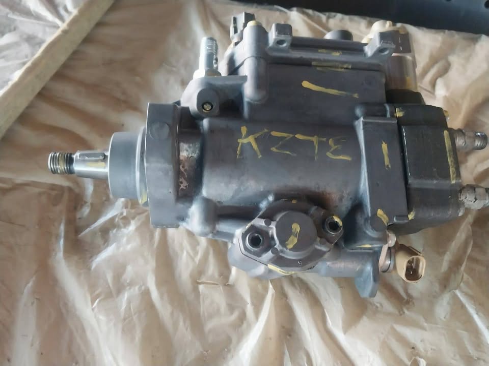 Toyota Hilux 1KZTE Diesel Pump For Sale - Private Seller Toyota Hilux 1KZTE Diesel Pump For Sale - Private Seller