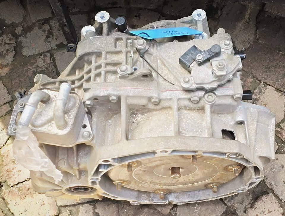 Volkswagen Polo Vivo1.6  Auto Gearbox For Sale Call - Private Seller