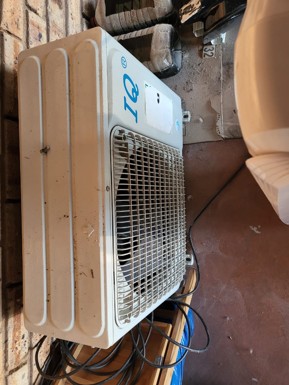 IQ air-conditioner 