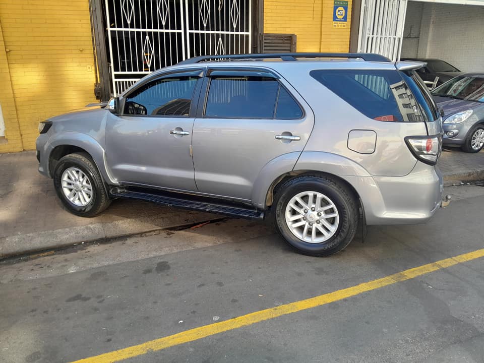 Toyota fortuner 2015 3.0 D4D for sale