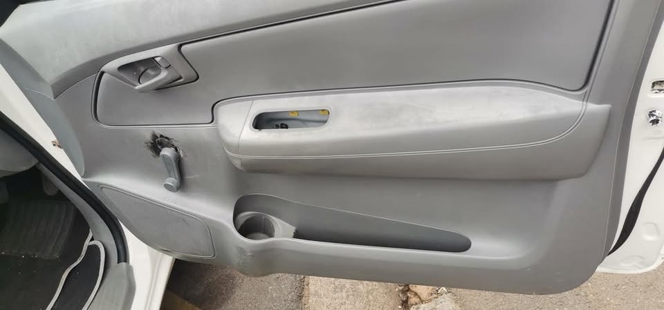2012 TOYOTA HILUX 2.5 D4D  MANUAL DIESEL