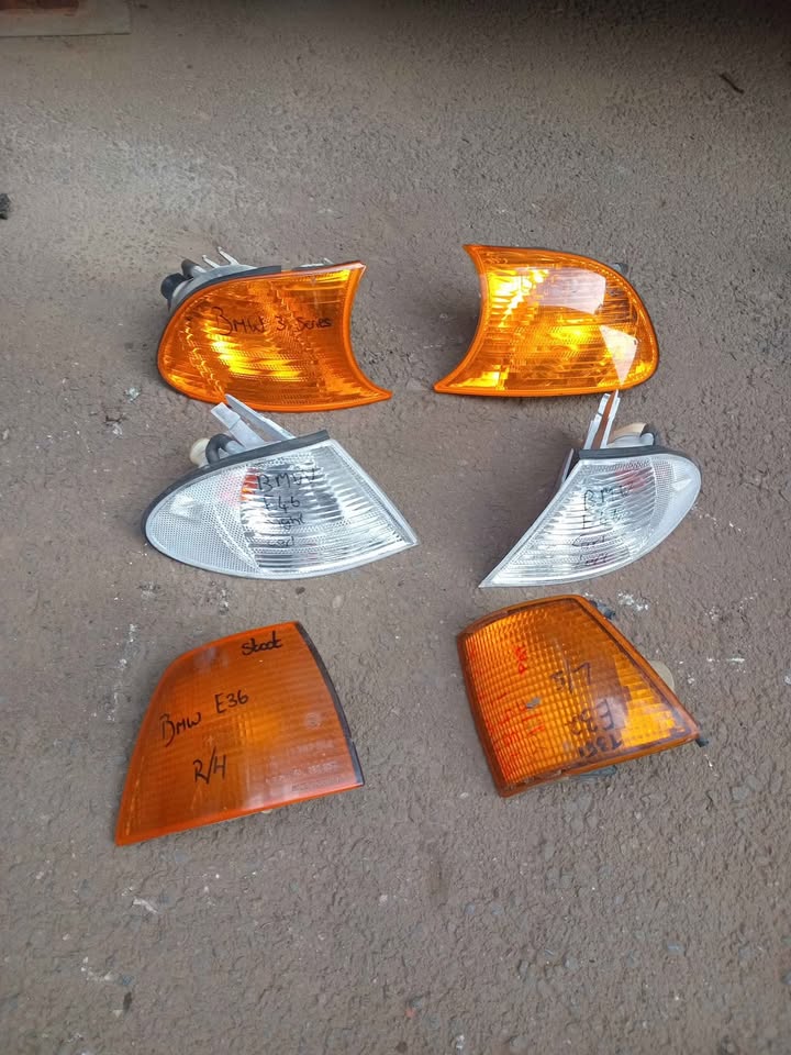 BMW 3 series,E30, E46 corner light - Private Seller BMW 3 series,E30, E46 corner light - Private Seller