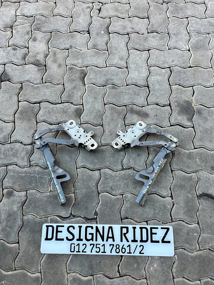 BMW F30 320i B48 FRONT BONNET HINGES AVAILABLE, - Private Seller BMW F30 320i B48 FRONT BONNET HINGES AVAILABLE, - Private Seller