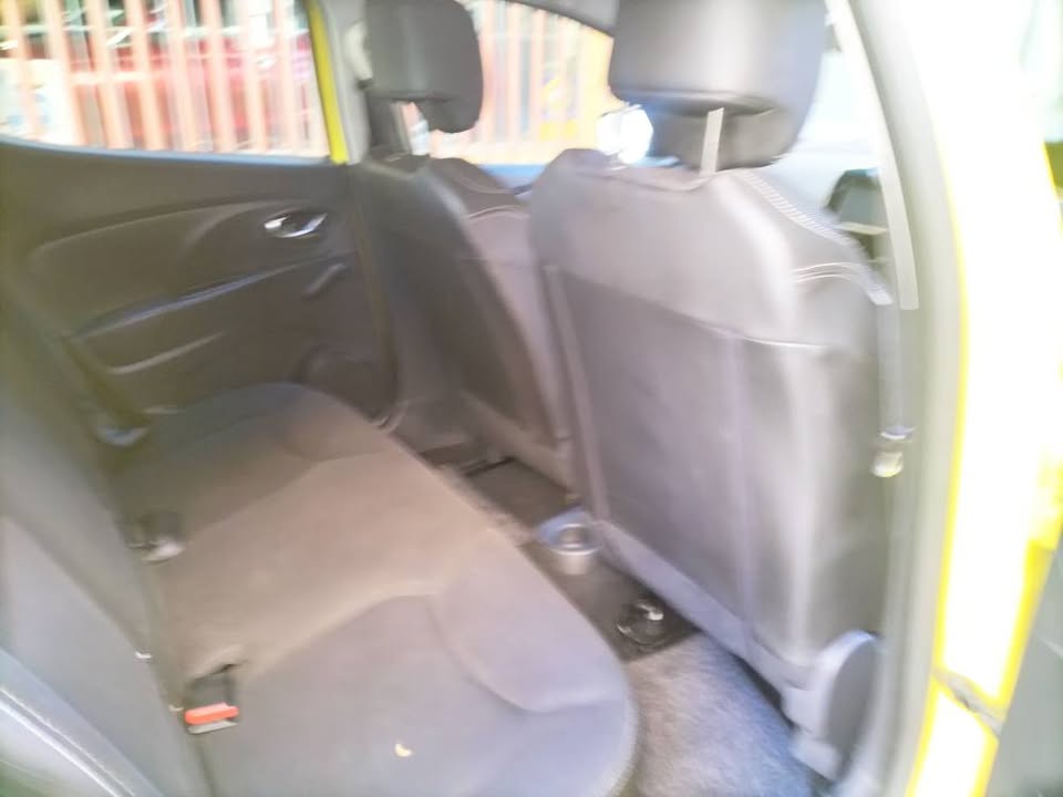 For sale: 2015 Renault Clio 900T