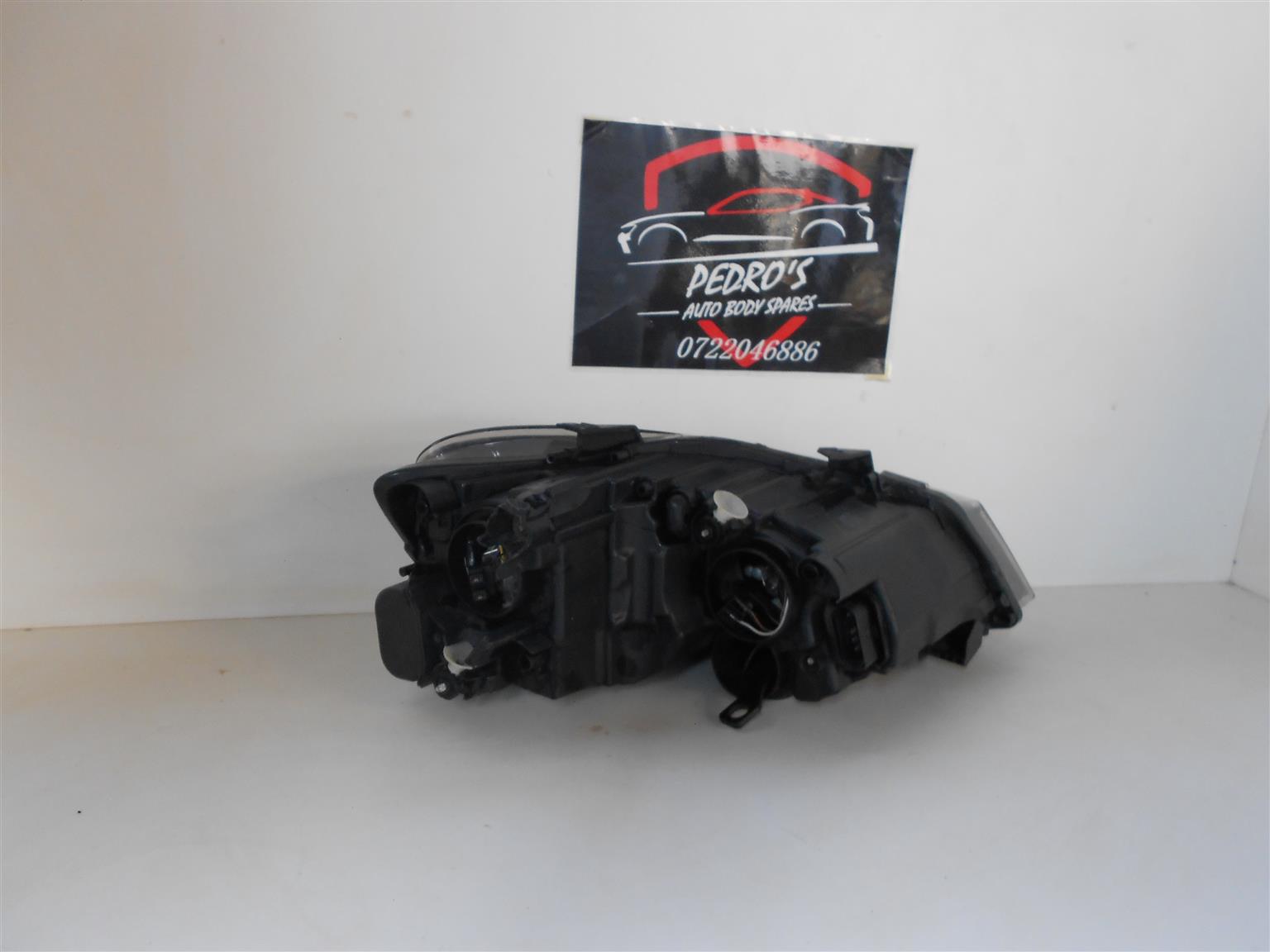 VW POLO TSI Headlight - Private Seller VW POLO TSI Headlight - Private Seller