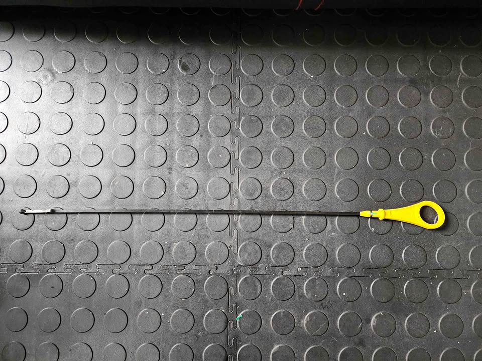 FORD FOCUS 1.4 1.6 BRAND NEW ORIGINAL DIP STICK - Private Seller FORD FOCUS 1.4 1.6 BRAND NEW ORIGINAL DIP STICK - Private Seller