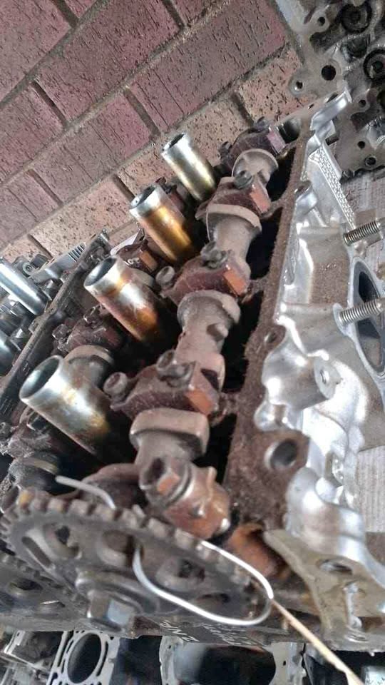 Toyota Etios 1.3 2nr cylinder head