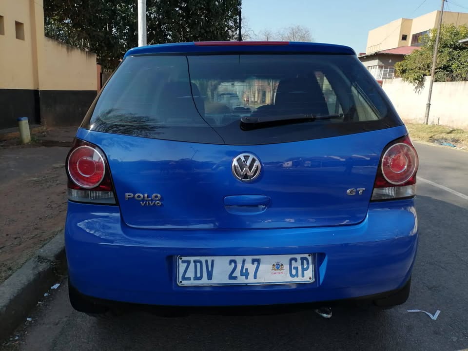 2012 VOLKSWAGEN POLO VIVO 1.4 HATCHBACK IN EXCELLENT CONDITION