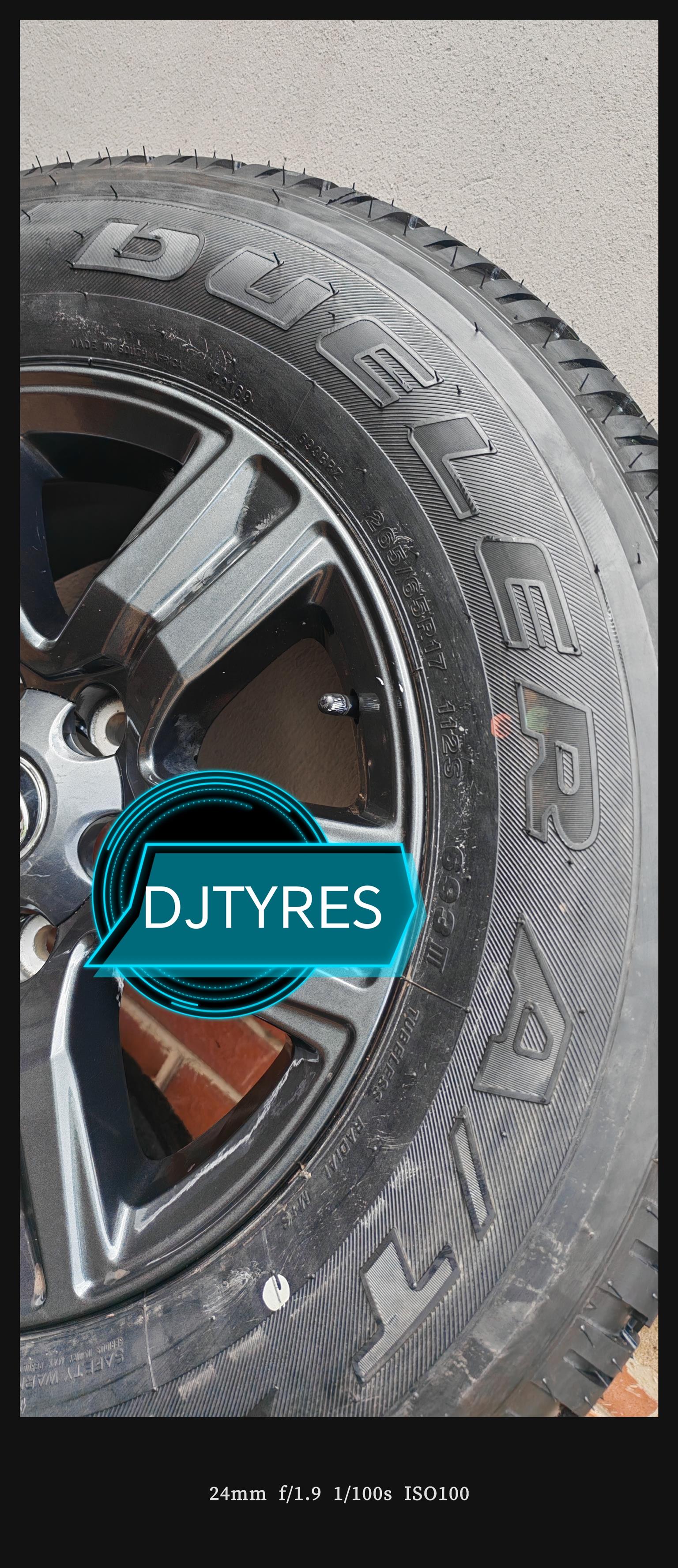 Toyota OEM with bridgestone Tyre - Private Seller Toyota OEM with bridgestone Tyre - Private Seller