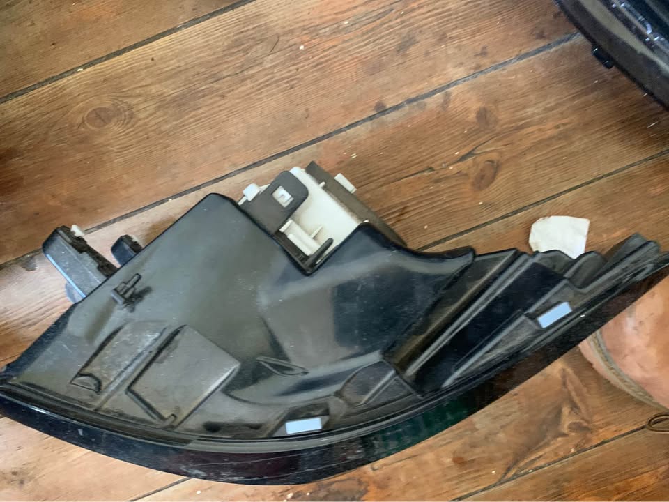 T Cross taillight Full led right side