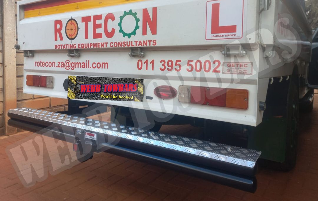 Mahindra Dropside Double Tube and Step Towbars - Private Seller