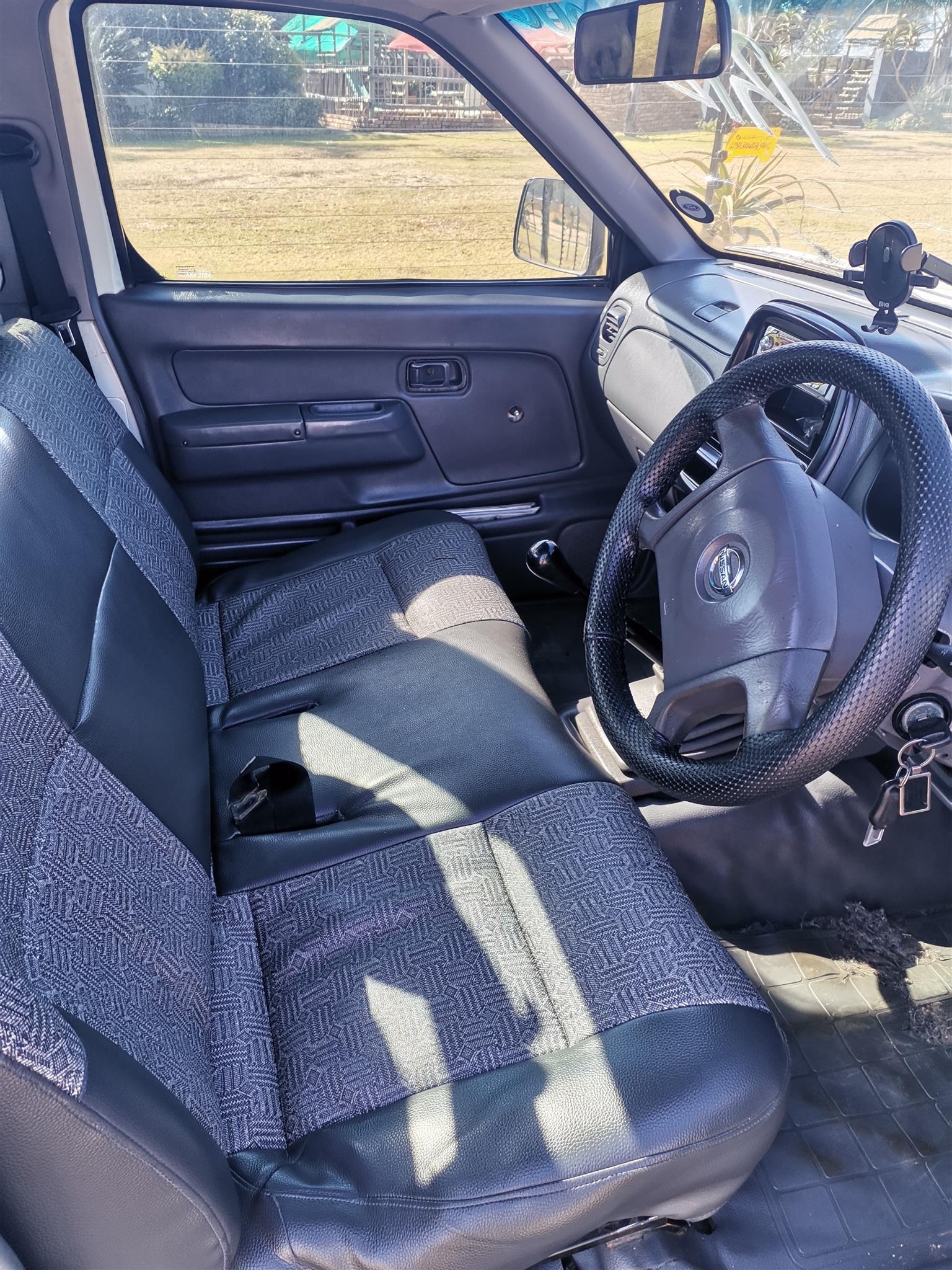 2013 Nissan NP300 Single Cab 2.5 TDi Diesel Manual For Sale