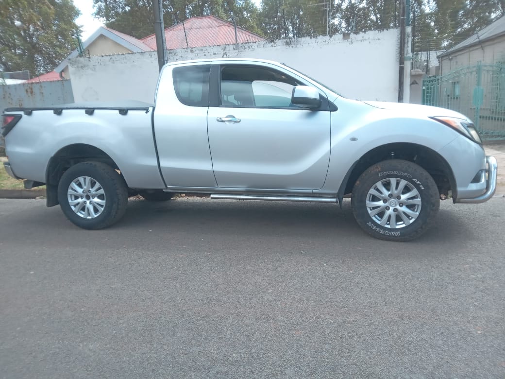 Used 2013 Mazda BT-50 3.2 FreeStyle Cab SLE - Private Seller Used 2013 Mazda BT-50 3.2 FreeStyle Cab SLE - Private Seller