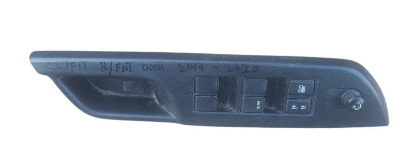 SUZUKI SWIFT MASTER POWER WINDOW SWITCH (2012-2017) - Private Seller SUZUKI SWIFT MASTER POWER WINDOW SWITCH (2012-2017) - Private Seller