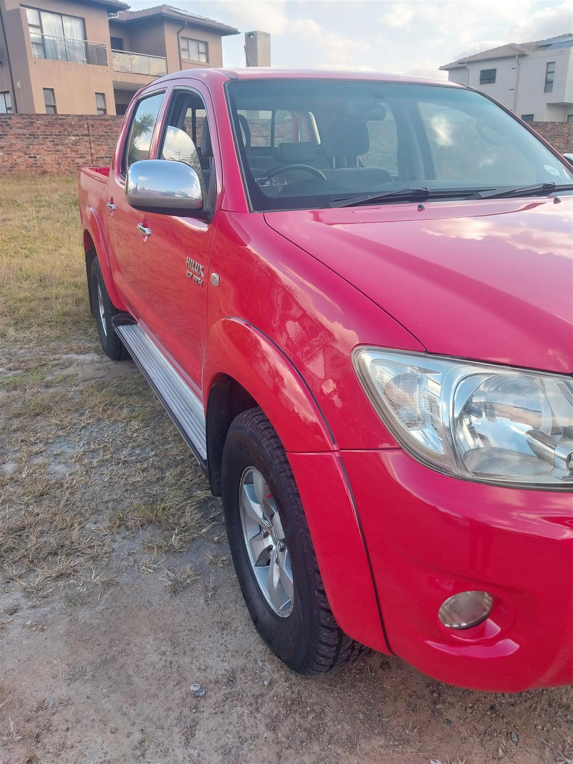 Used 2009 Toyota Hilux 2.7 double cab S - Private Seller Used 2009 Toyota Hilux 2.7 double cab S - Private Seller