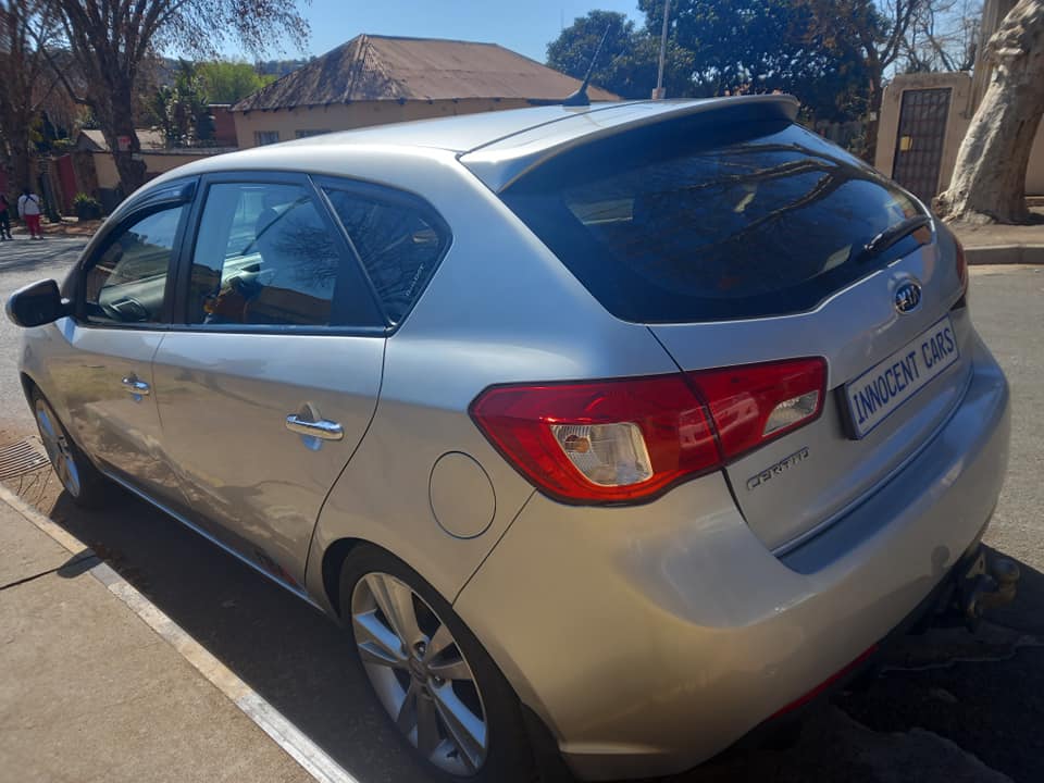 2012 KIA CERATO 1.4 ENGINE PETROL, AUTOMATIC, SILVER COLOR