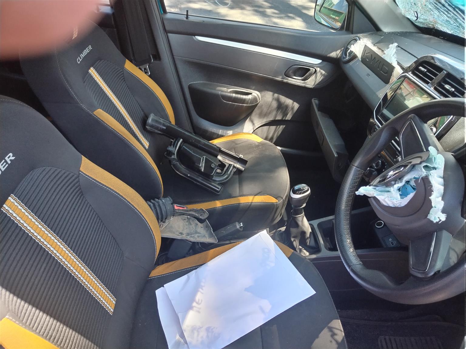 Renault kwid 2023 now.1.0 Manual stripping for spares - Private Seller Renault kwid 2023 now.1.0 Manual stripping for spares - Private Seller