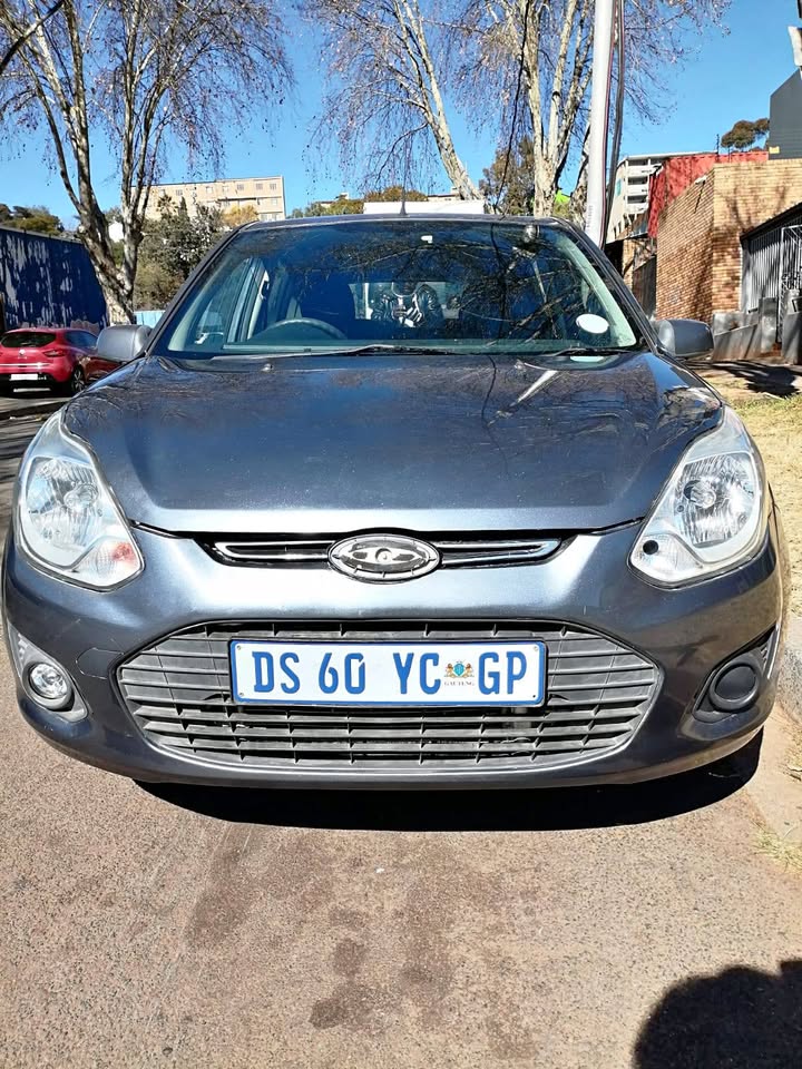 2015 FORD FIGO 1.4 MANUAL TRANSMISSION WITH FULL SERVICE HISTORY
