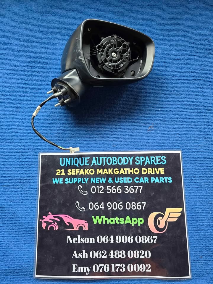 Toyota Starlet / Suzuki Baleno Right Side Mirror 2016 - 2022 - Private Seller Toyota Starlet / Suzuki Baleno Right Side Mirror 2016 - 2022 - Private Seller