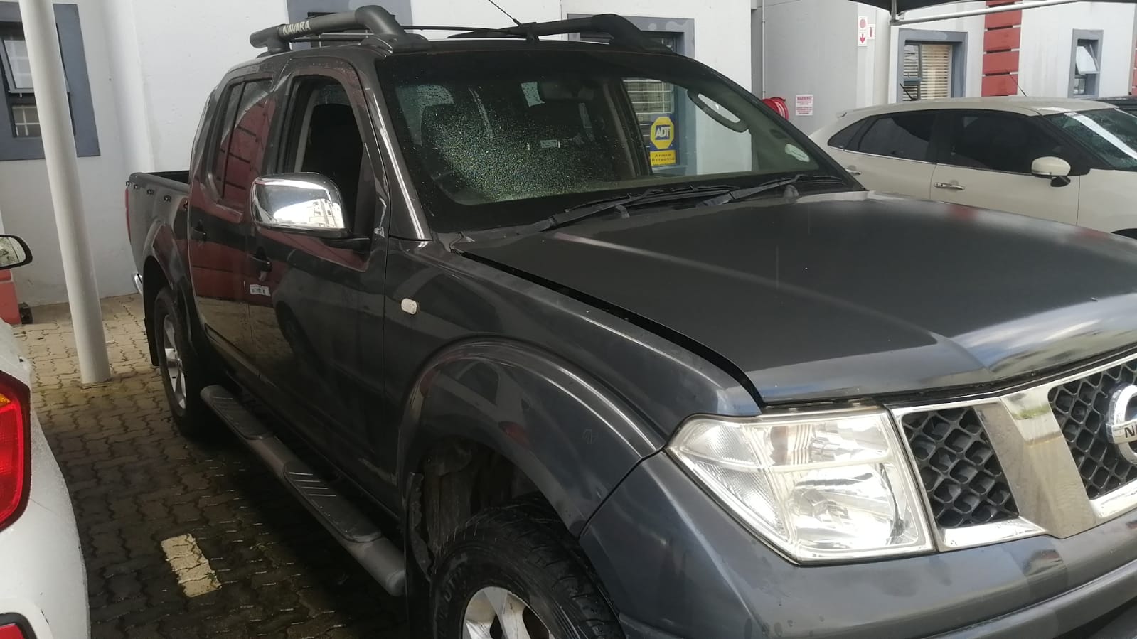 Nissan Navara 2010 Model with YD25 Sub Assembly and manual gearbox 2x4 stripping - Private Seller