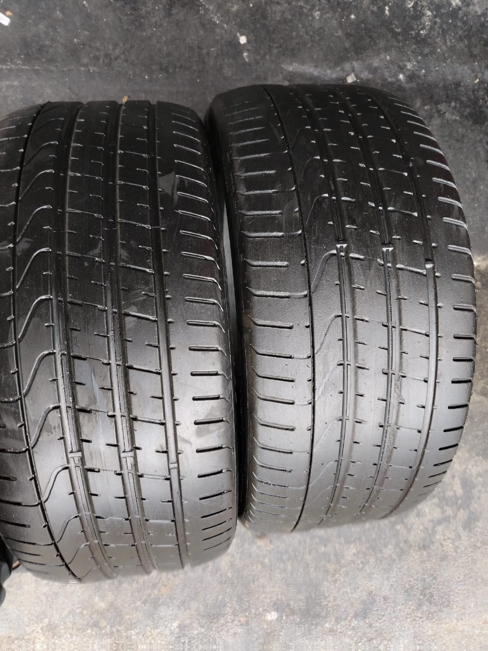 285/40/21 x 2 Pirelli pzerro tyres. - Private Seller