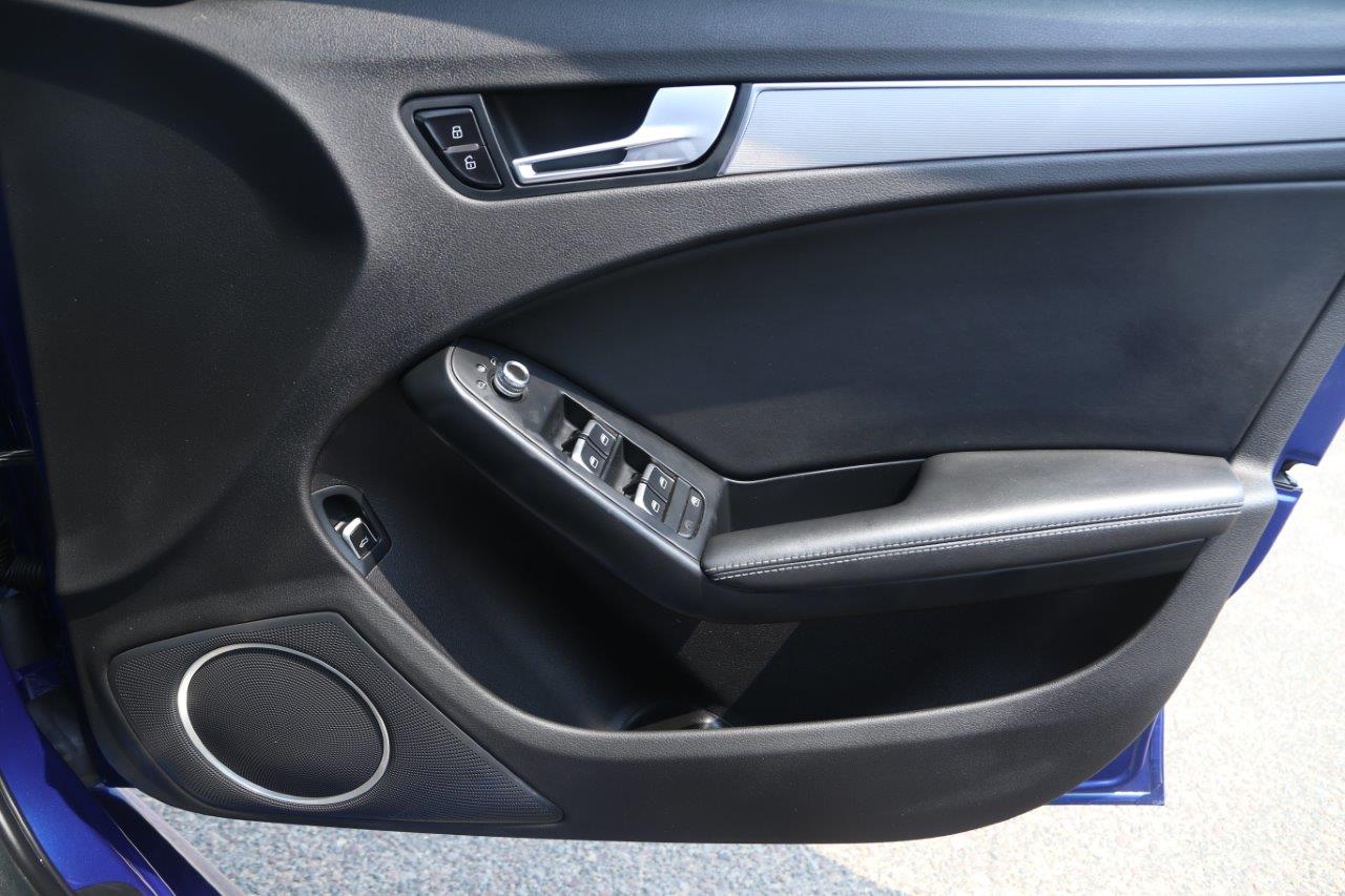 2013 Audi RS4 Avant Quattro Tiptronic