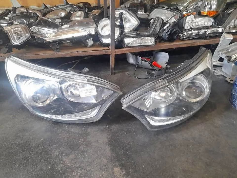 Kia Rio XENON HEADLAMPS AVAILABLE - Private Seller Kia Rio XENON HEADLAMPS AVAILABLE - Private Seller