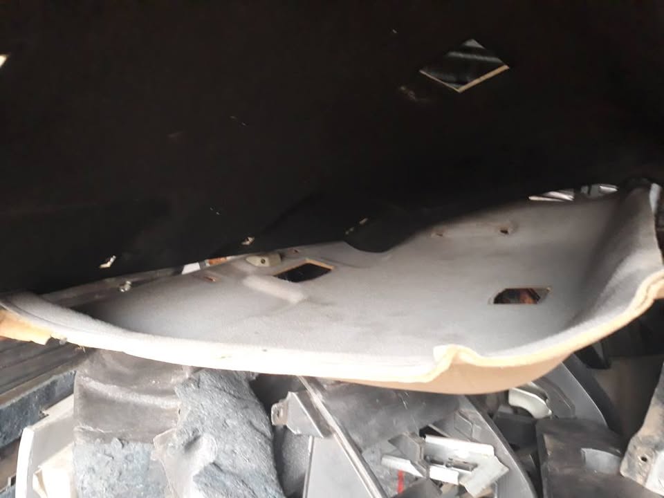 Isuzu KB250 Go Big Roof Lining For Sale - Private Seller Isuzu KB250 Go Big Roof Lining For Sale - Private Seller