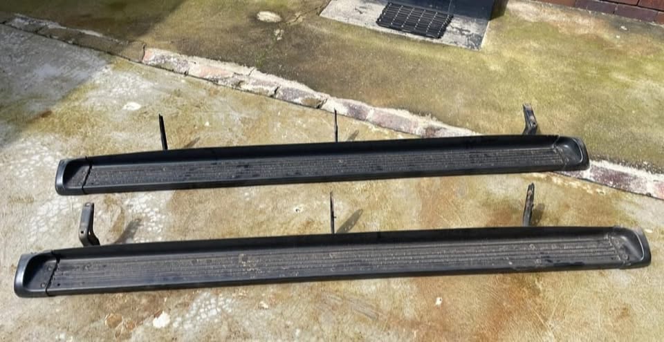 - Spares and Accessories for Toyota Hilux (2005 - 2015 - Private Seller