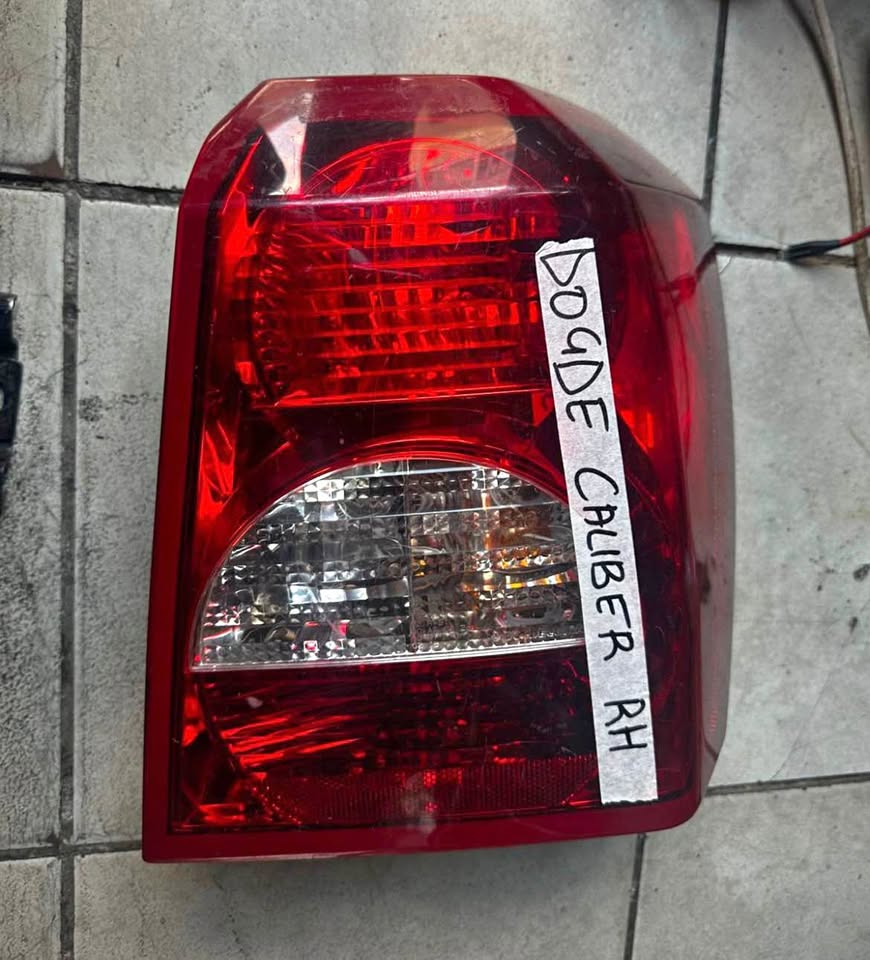 Dodge Caliber taillight - Private Seller Dodge Caliber taillight - Private Seller