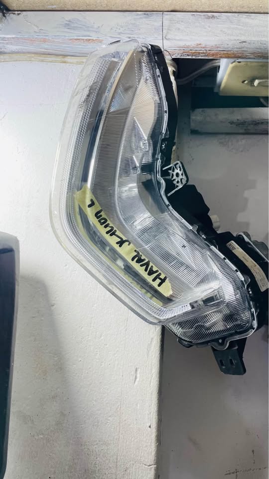 Haval Jolion fog light - Private Seller Haval Jolion fog light - Private Seller