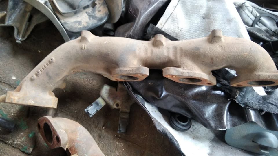 NISSAN SANI VG30/VG33 MANIFOLD AS IS FOR SALE - Private Seller NISSAN SANI VG30/VG33 MANIFOLD AS IS FOR SALE - Private Seller