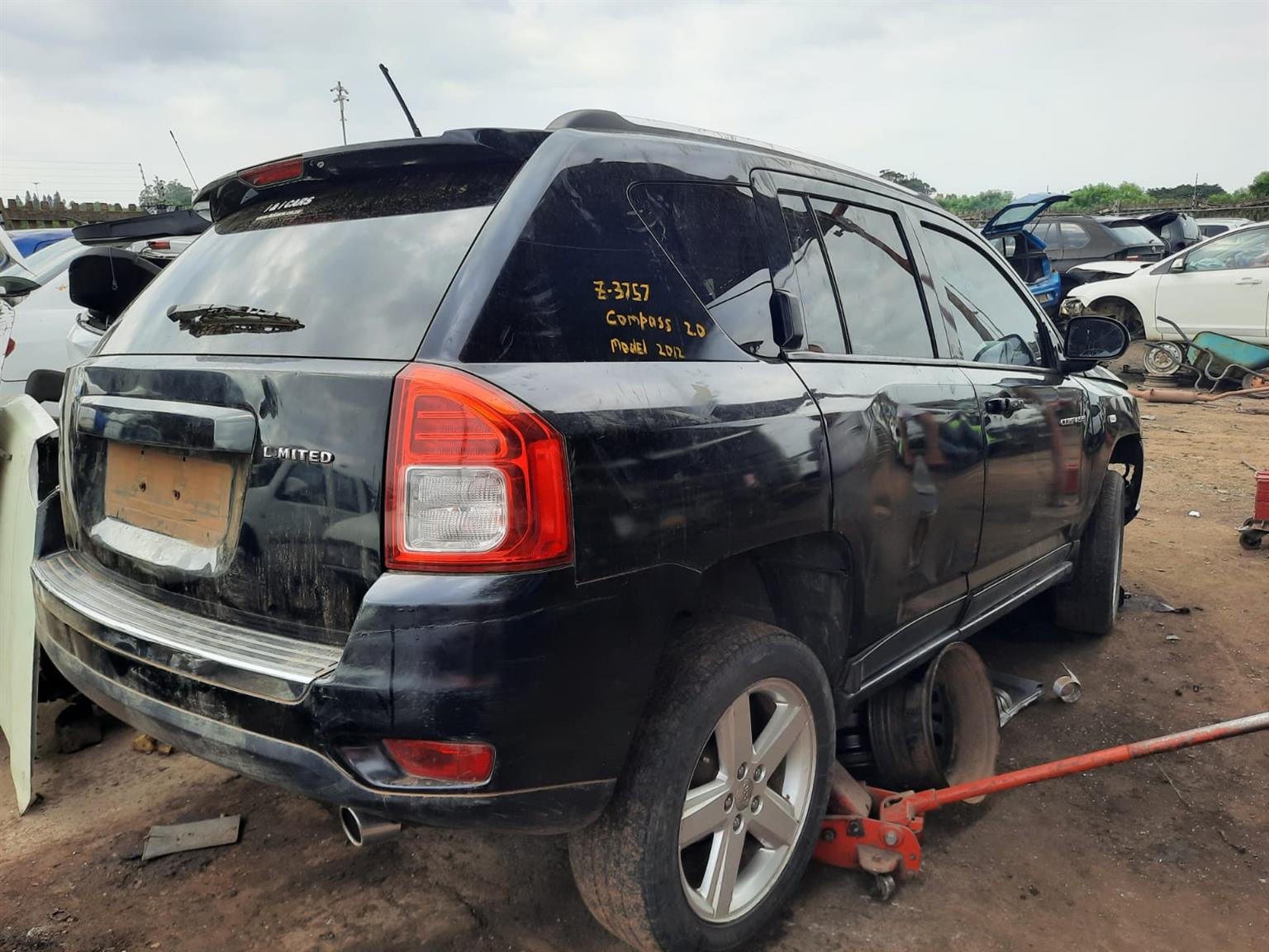2012 Jeep Compass 2.0L - Stripping for Spares