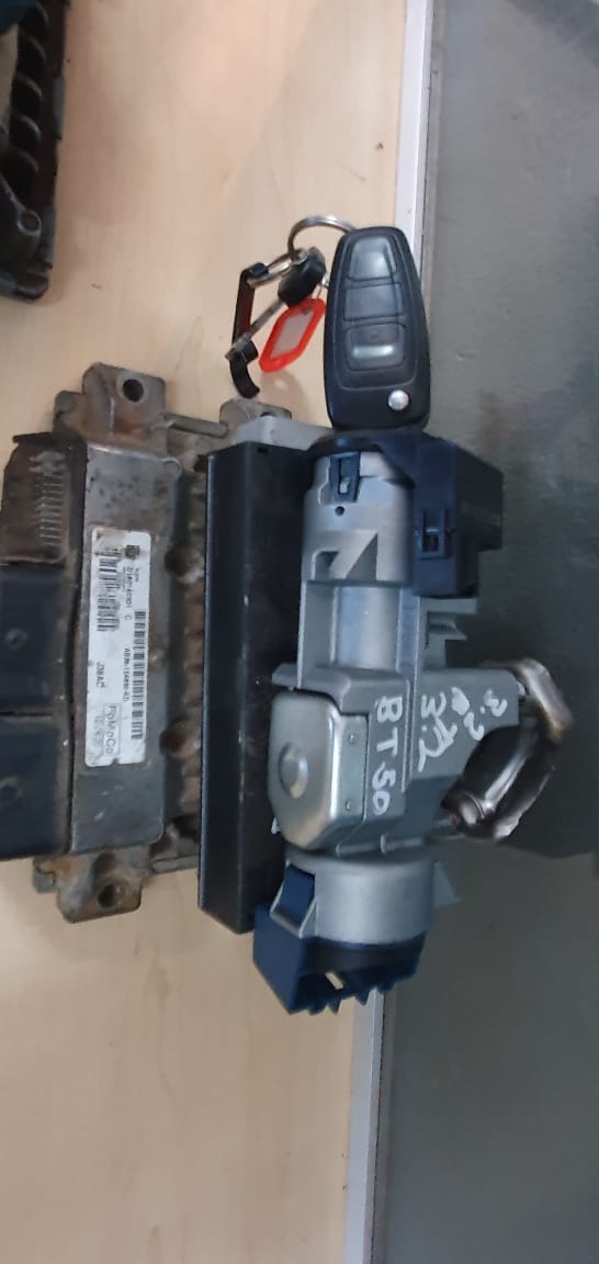 Used Mazda BT 50 3.2 Lockset for sale in Eastern Cape | Auto Mart